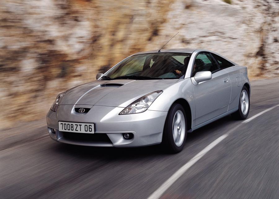  Toyota Celica 2000 года  (фото 21 из 53)